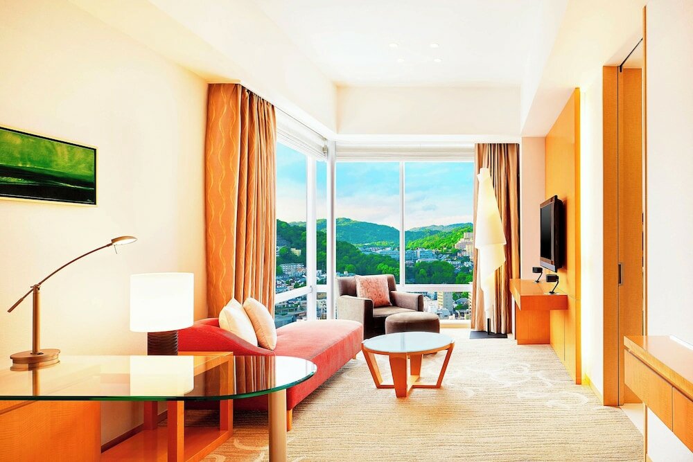 Фото Sheraton Grand Hiroshima Hotel