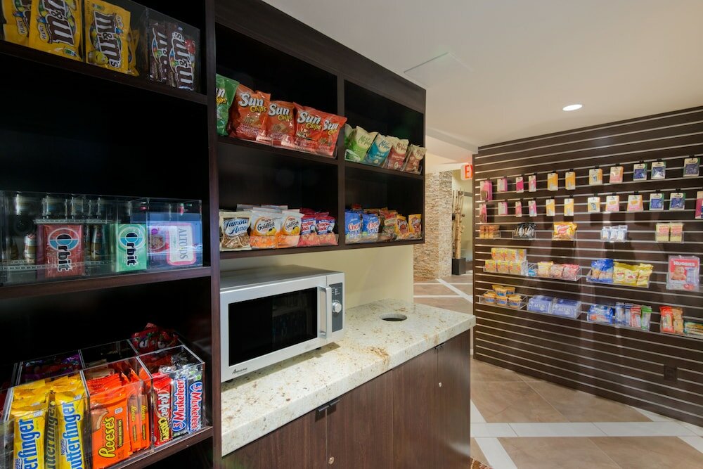 Фото Crowne Plaza Albuquerque