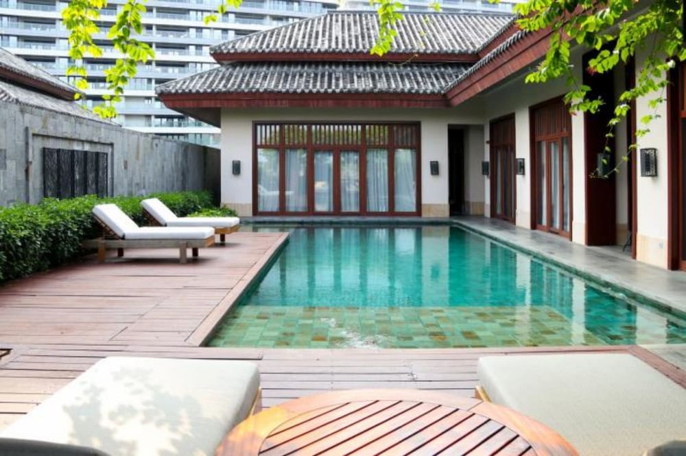 Фото Luhuitou Sanya Resort