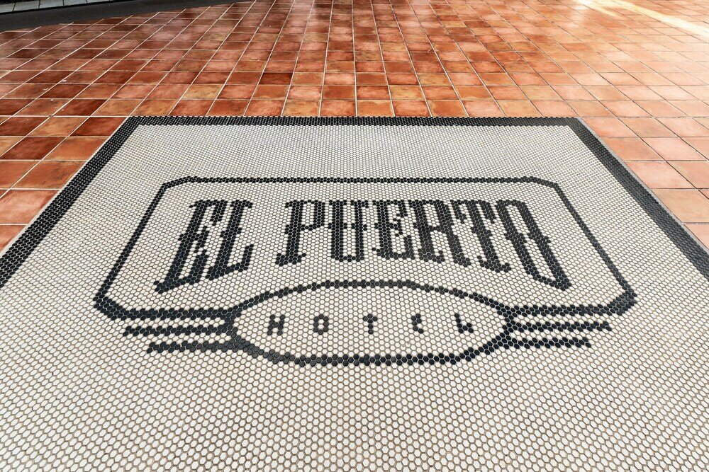 Фото El Puerto Hotel