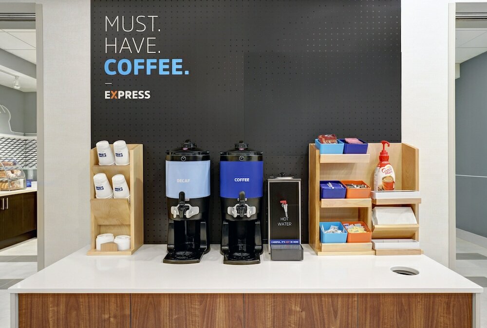 Фото Holiday Inn Express & Suites Port Elgin