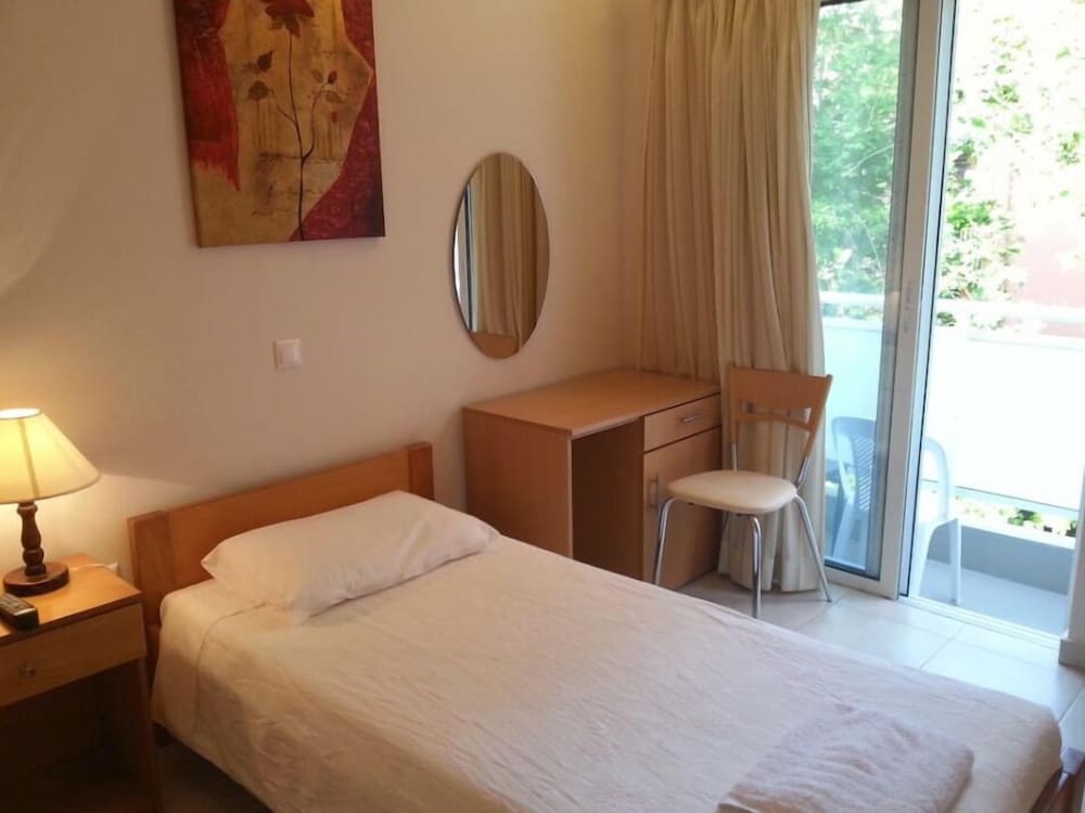 Фото International Hotel