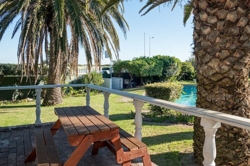 Фото The Sanctuary Guest House Estate