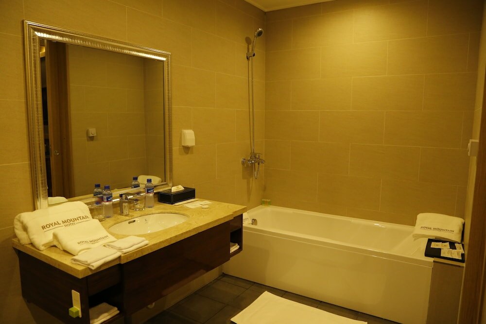 Фото Royal Mountain Hotel