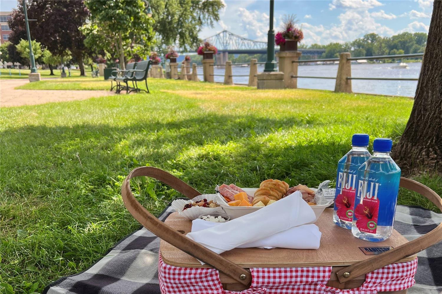 Фото Radisson Hotel La Crosse