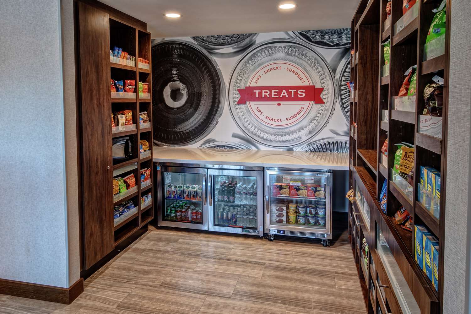 Фото Hampton by Hilton Encinitas-Cardiff Beach Area