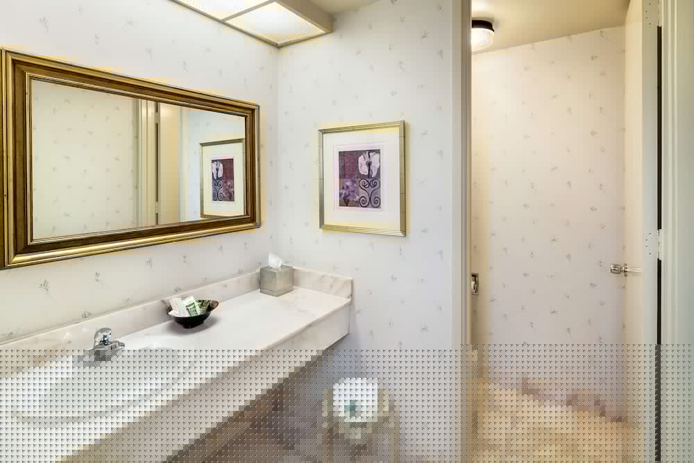 Фото Hilton Oakland Airport