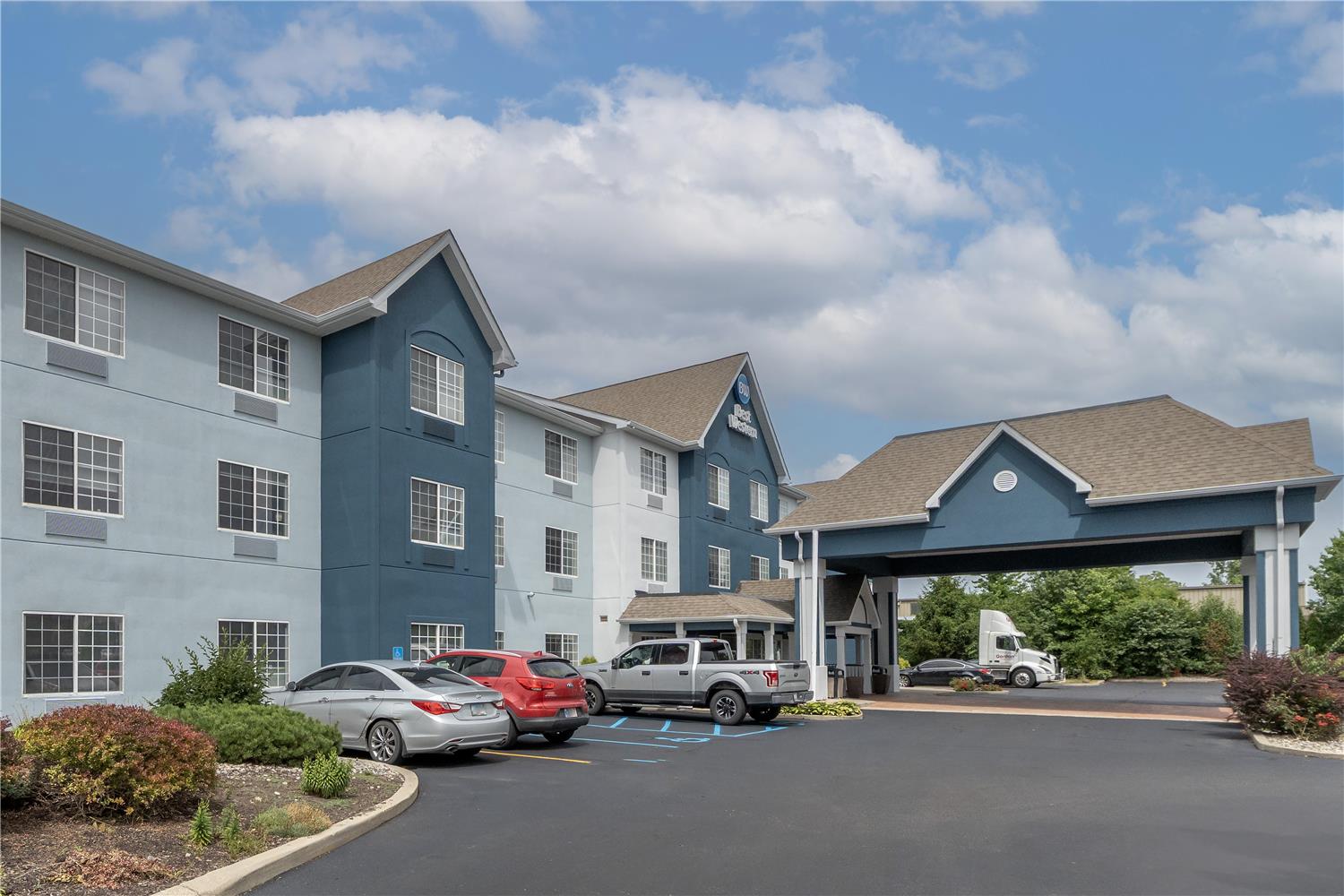 Фото Best Western Plus Fort Wayne Inn & Suites North