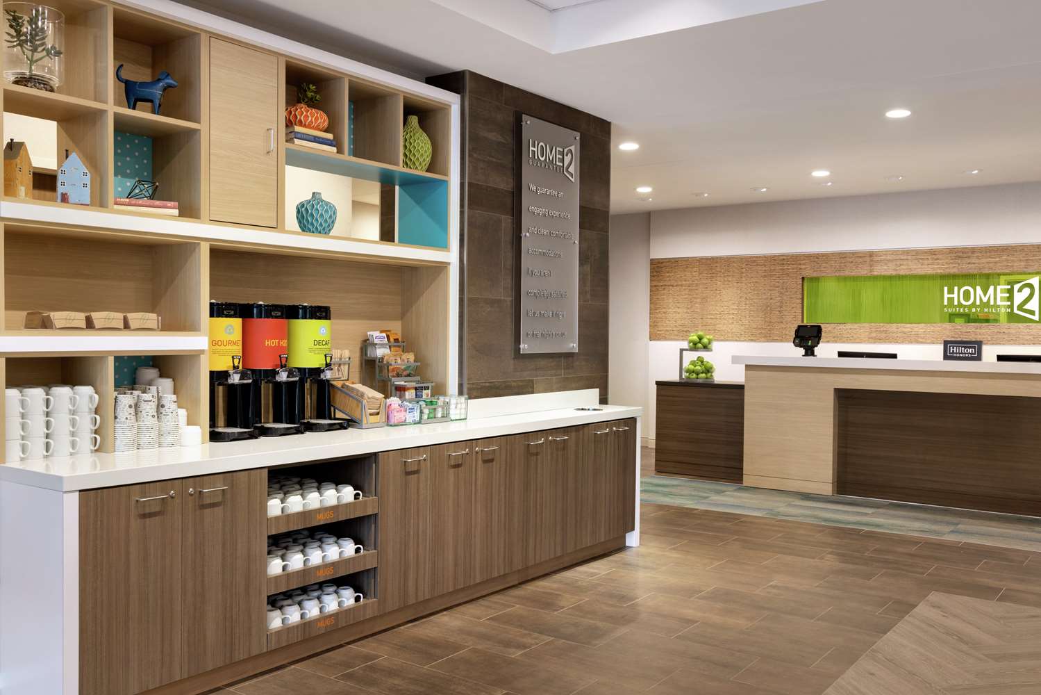 Фото Home2 Suites by Hilton New Brunswick, Nj