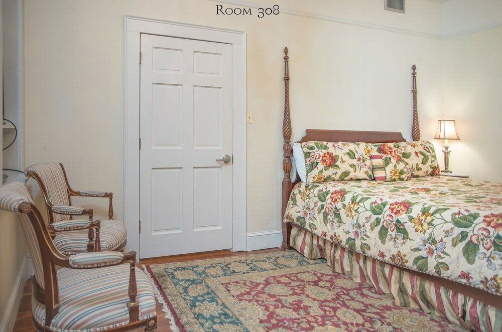 Фото 17Hundred90 Inn and Restaurant