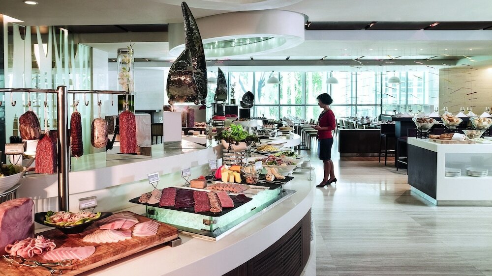 Фото Novotel Saigon Centre