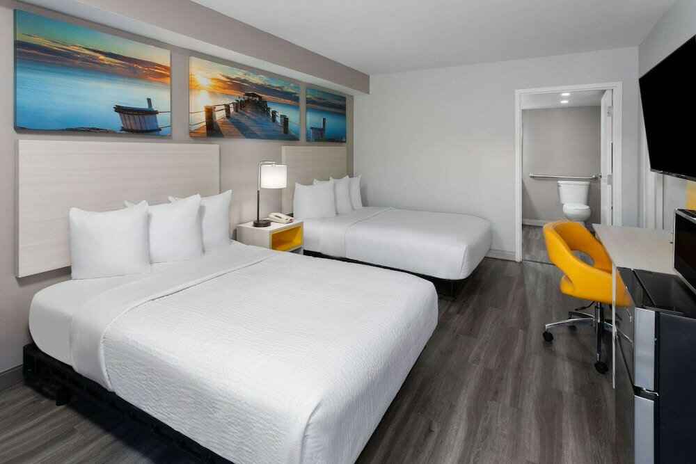 Фото Knights Inn Baltimore