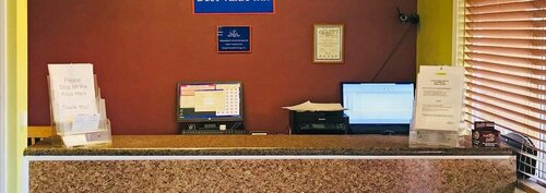 Гостиница Americas Best Value Inn Visalia в Визалии