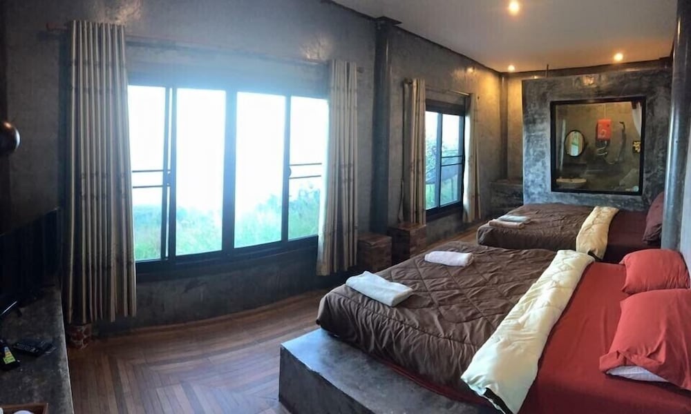 Фото Seemok Resort