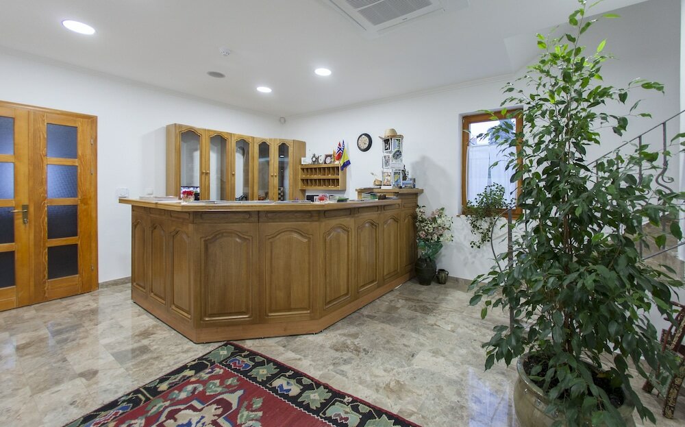 Фото Hotel Almira