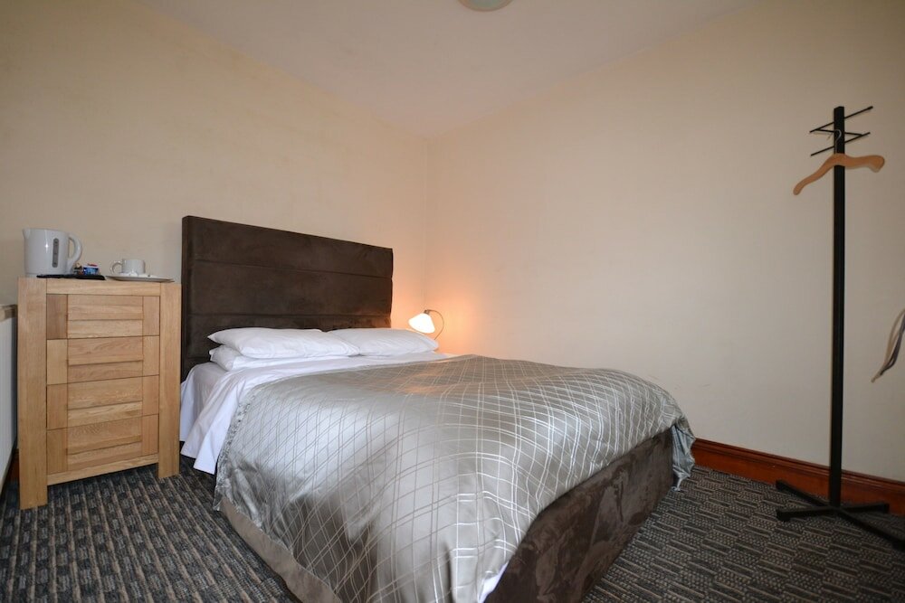 Фото Airport Guest House