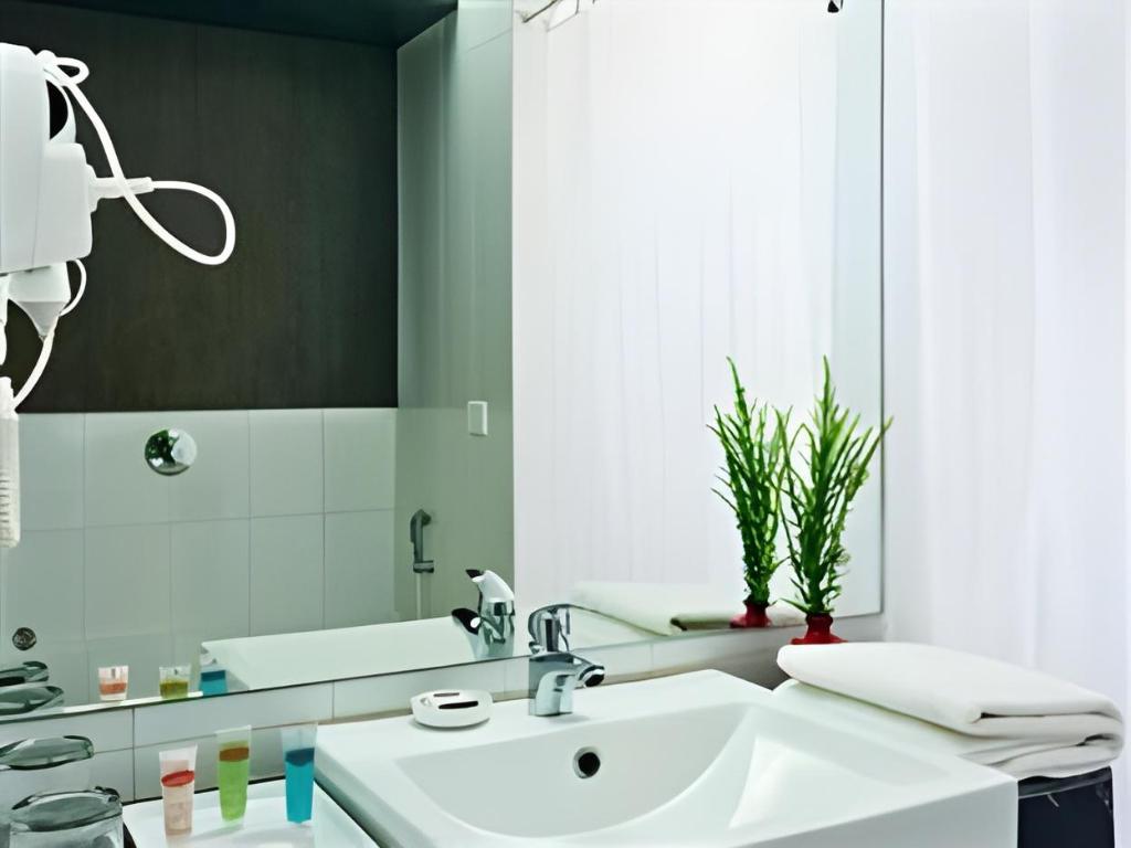 Фото Hotel Southern Grand