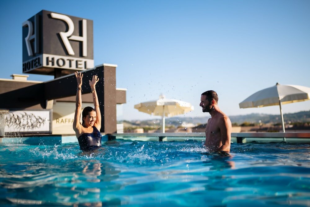 Фото Raffaello Hotel