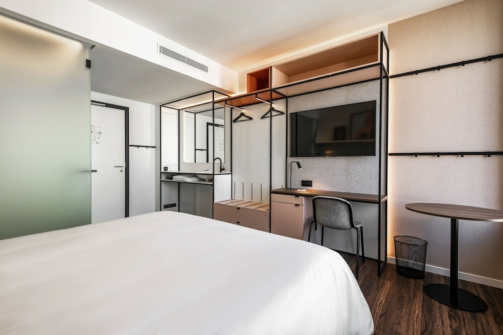 Фото A STAY Antwerp