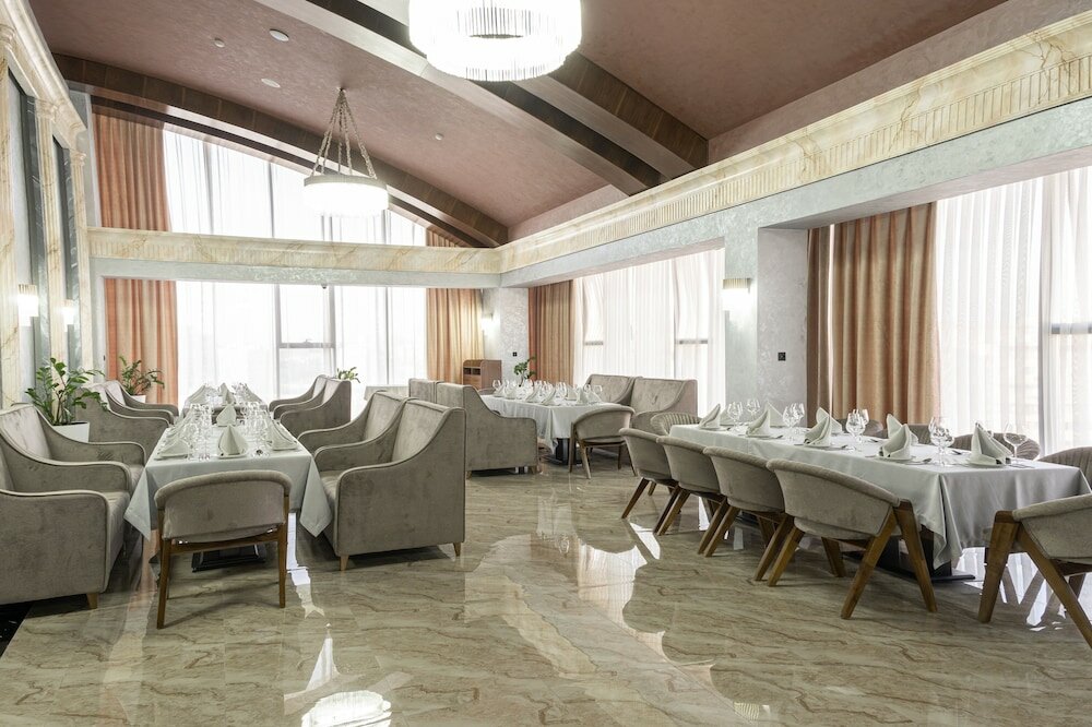 Фото MirLuxe Plaza