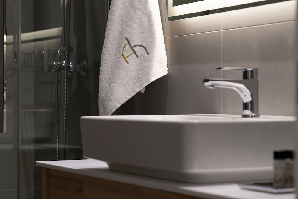 Фото Athens Hill Luxury Apartments