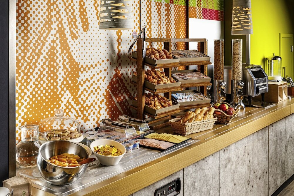 Фото Ibis Budget Rouen Centre Rive Gauche