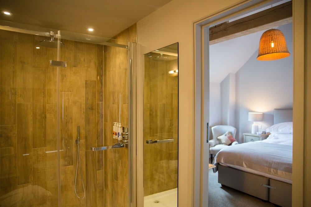 Фото The Pointer