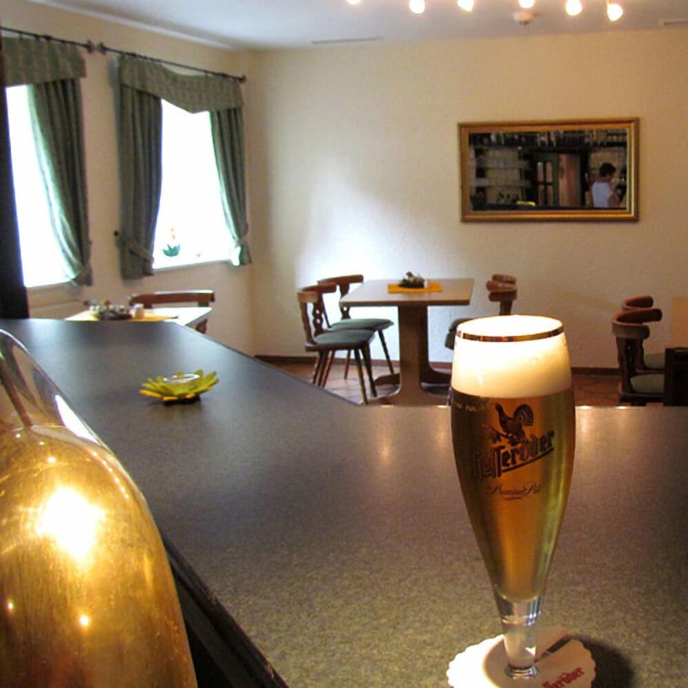 Фото Ferien- & Reitsport Hotel Brunnenhof