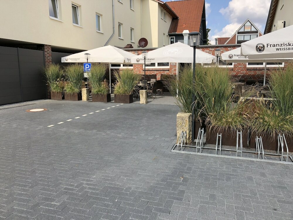 Фото Hotel Isenbütteler Hof