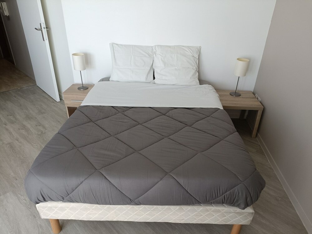 Фото Terres de France - Appart'Hotel Rouen Flaubert