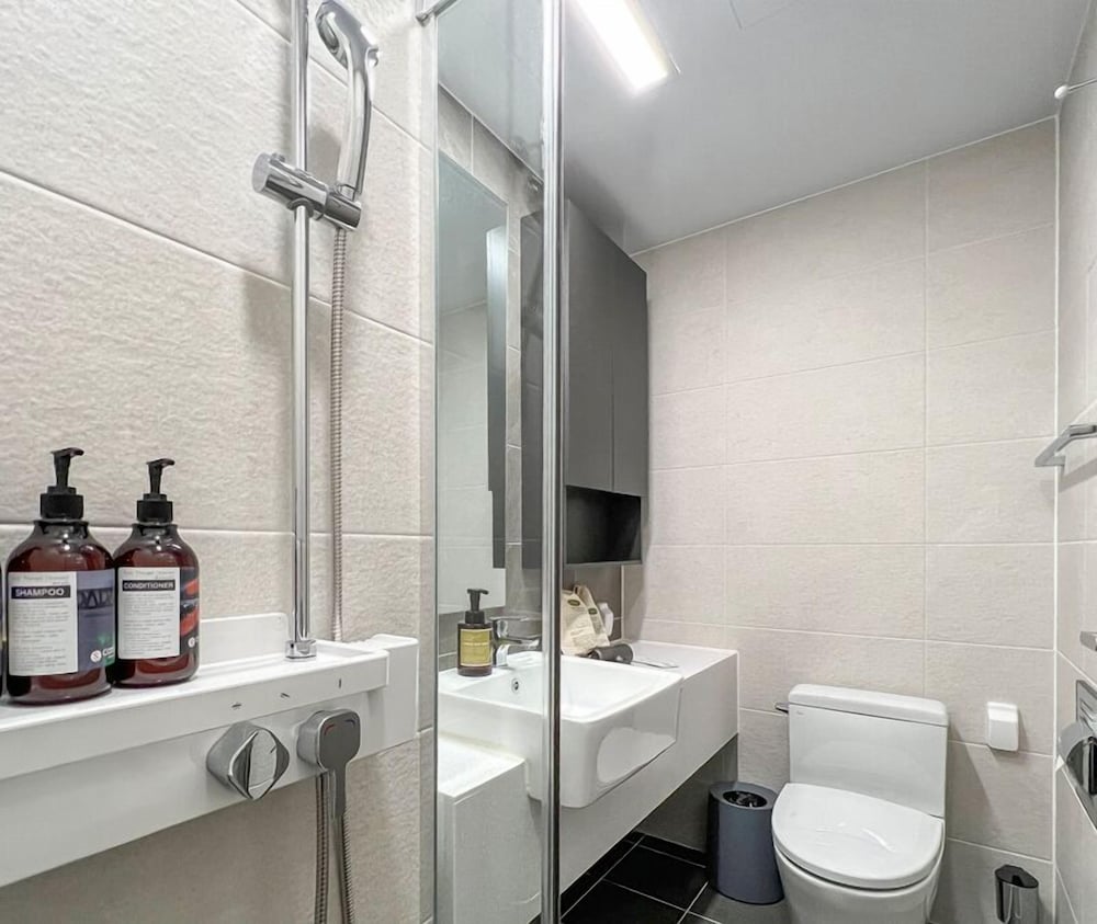 Фото Cotice The Bridge