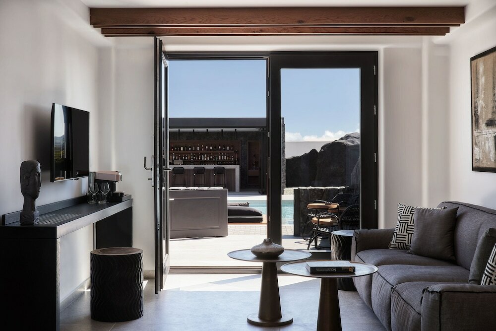 Фото SantAnna Luxury Suites