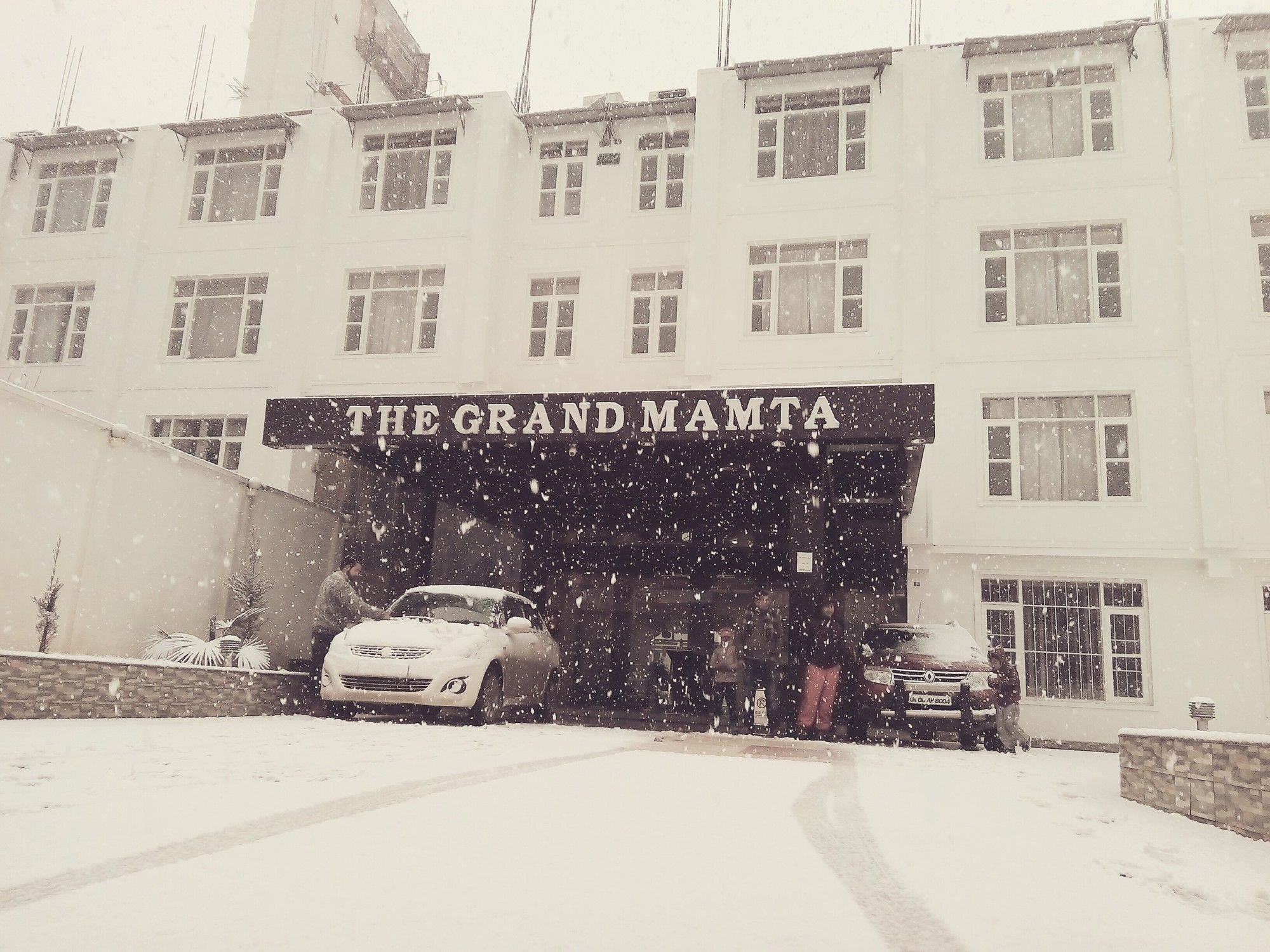 Фото Hotel The Grand Mamta