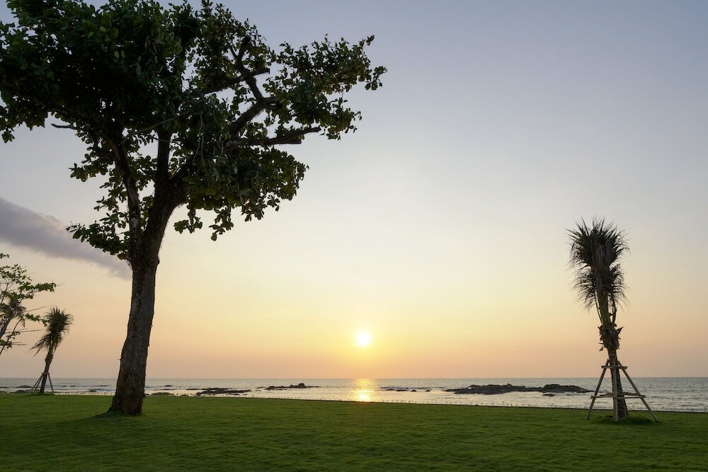 Фото The Little Shore Khao Lak by Katathani