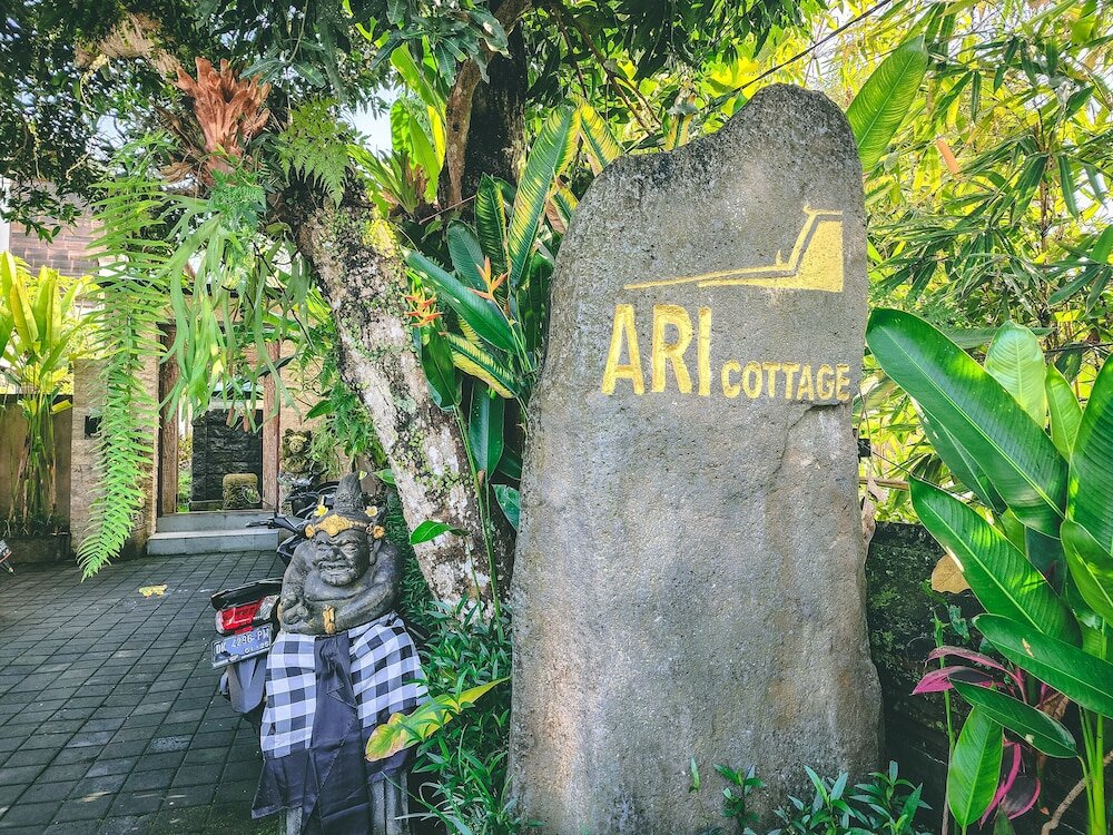 Фото Ari Cottages Ubud