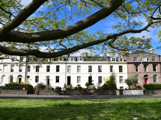 Фото The Townhouse