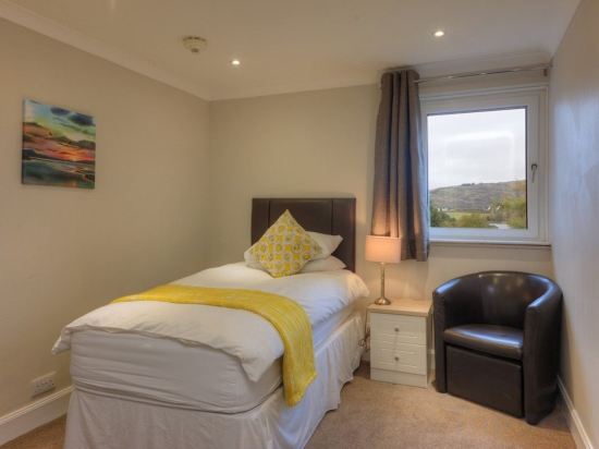 Фото Falls of Lora Hotel