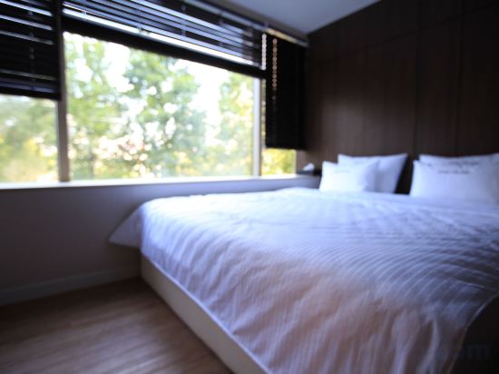 Фото Hotel The Ann