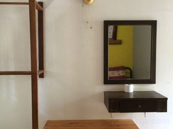 Фото Trekker Camp Chiang Mai Hostel