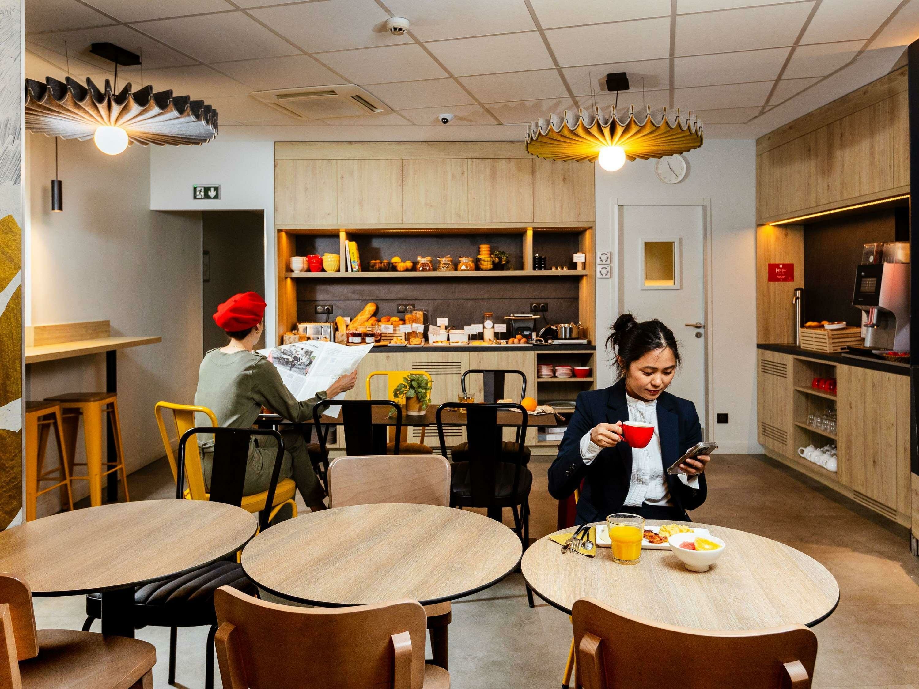 Фото Ibis Paris Gare Montparnasse 15ème