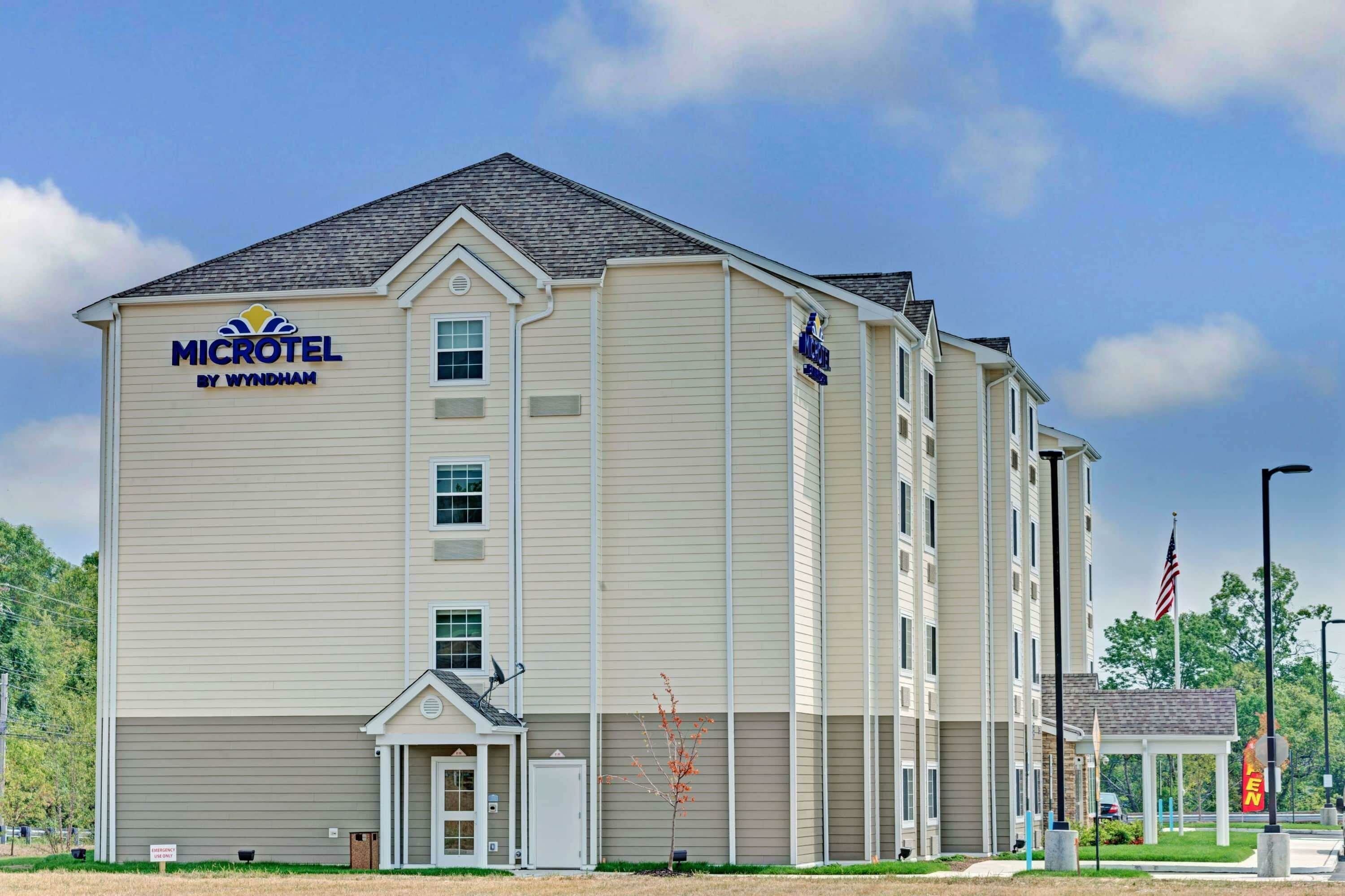 Фото Microtel Inn & Suites by Wyndham Philadelphia Airport Ridley