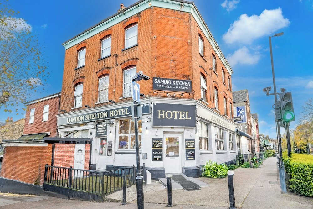 Фото отеля 3