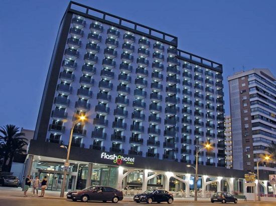 Фото Flash Hotel Benidorm