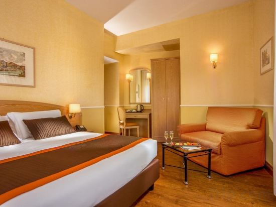 Фото Hotel Santa Costanza