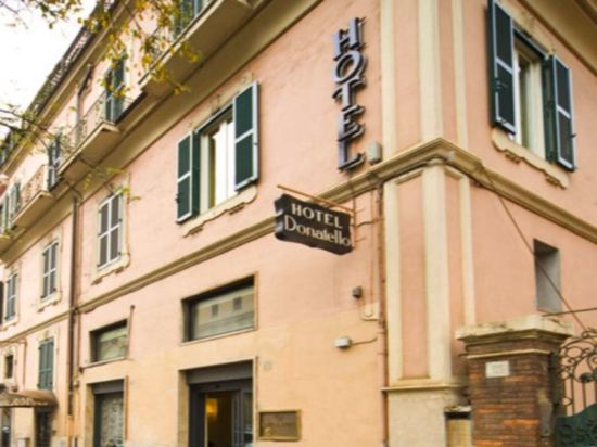 Фото отеля 1