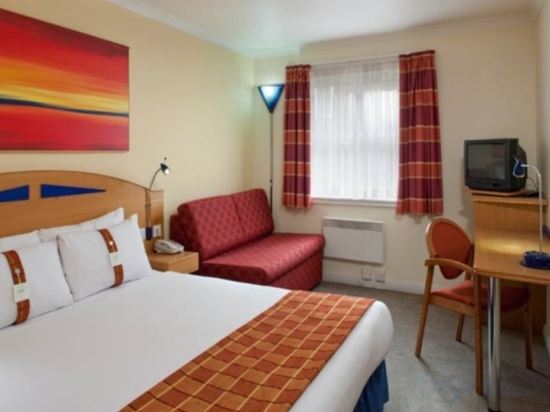 Фото Holiday Inn Express London Hammersmith, an Ihg Hotel