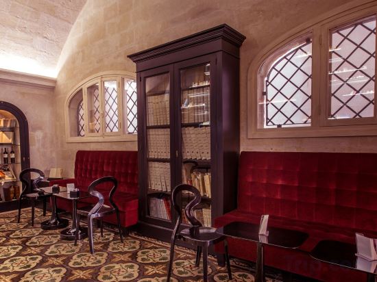 Фото Palazzo Gattini Luxury Hotel