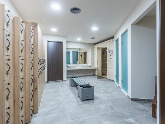 Фото Elysian Luxury Hotel & SPA