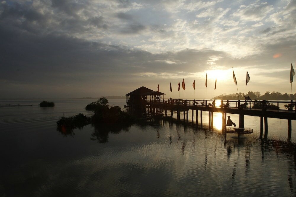 Фото Bukit Merah Laketown Resort