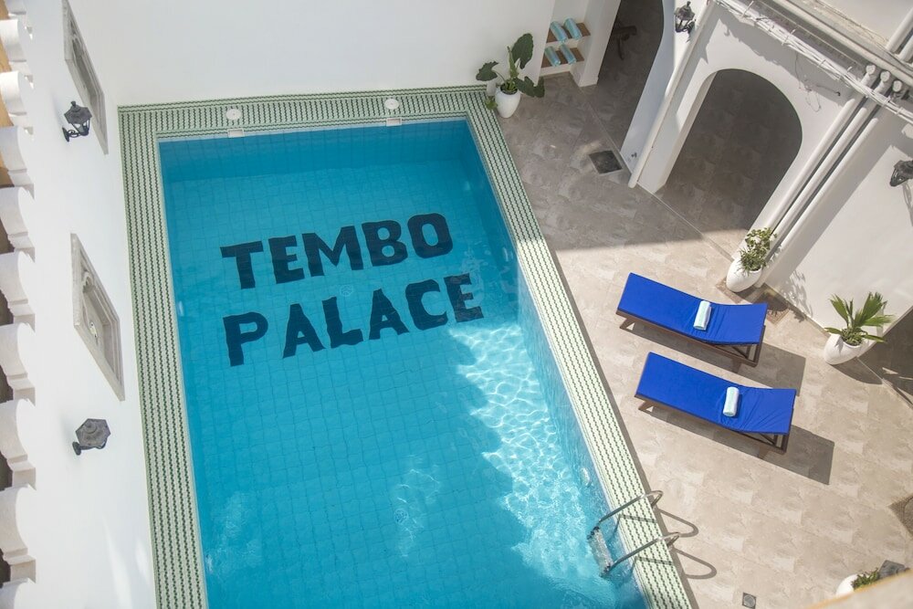 Фото Tembo Hotel